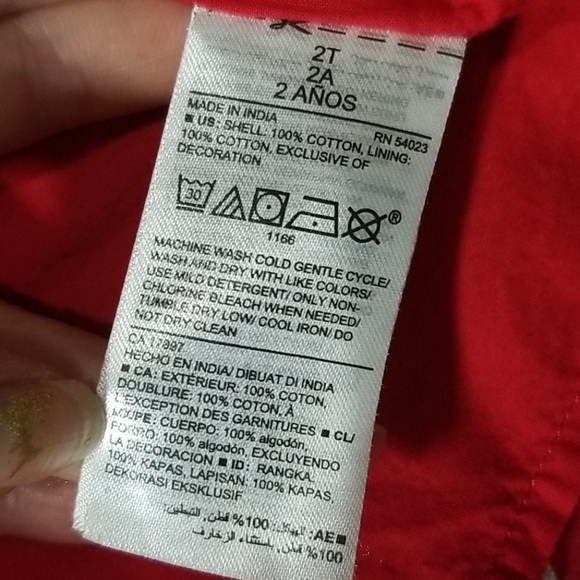 Old Navy Toddler Girl Embroidered Red Top 2T - Picture 5 of 8